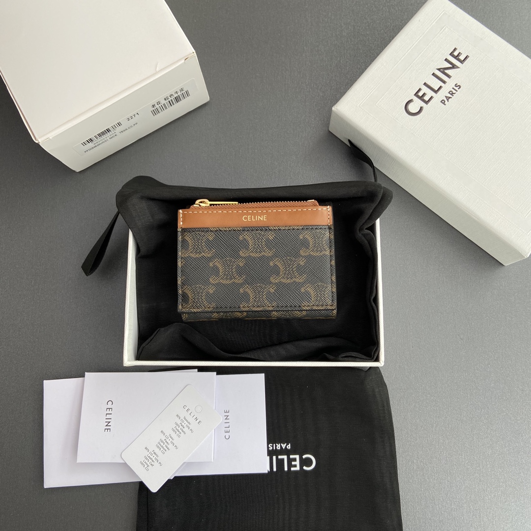 Celine Wallet-17