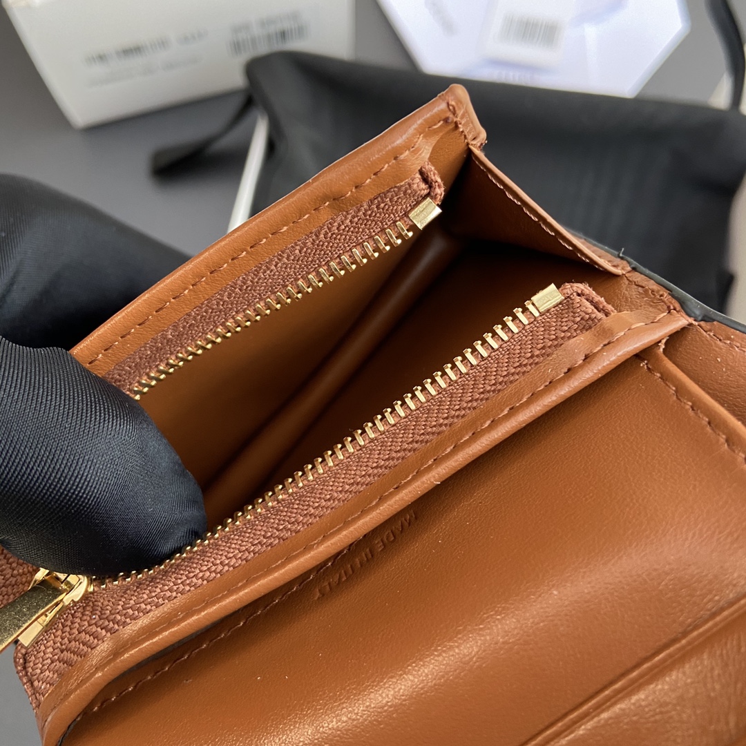 Celine Wallet-3