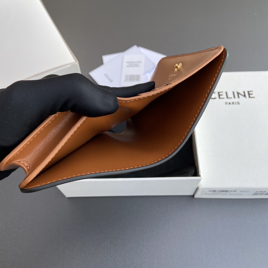 Celine Wallet-3