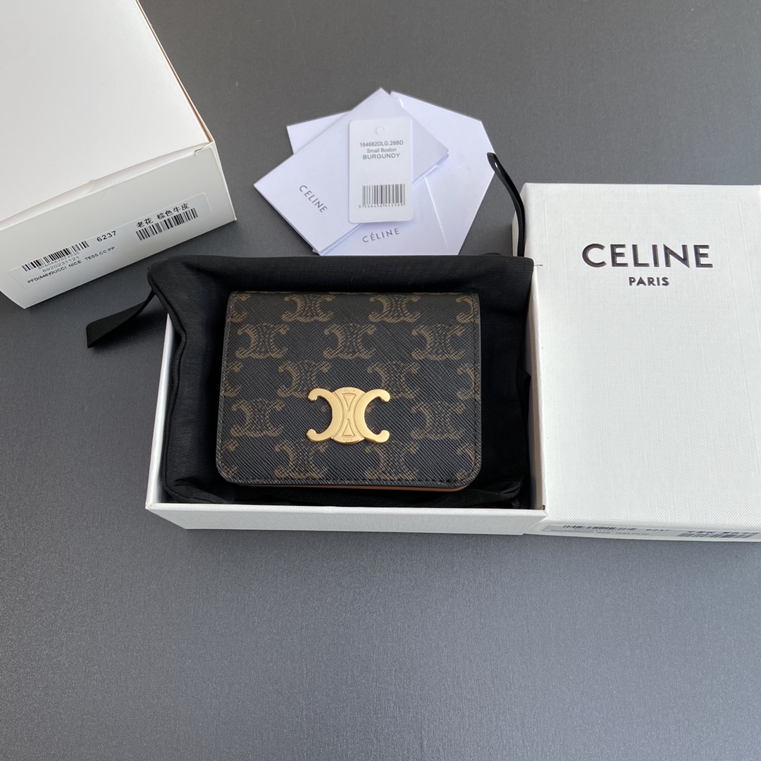 Celine Wallet-3