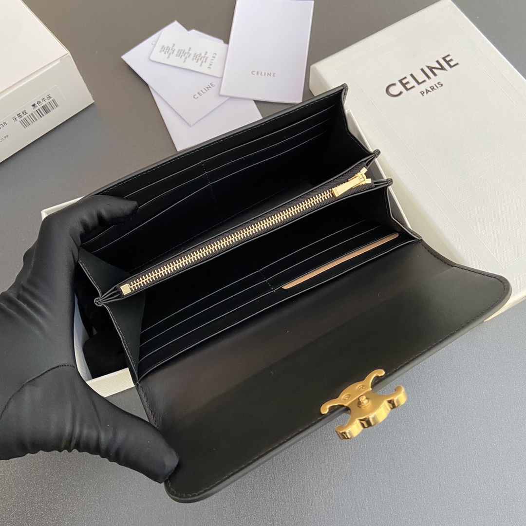 Celine Wallet-6