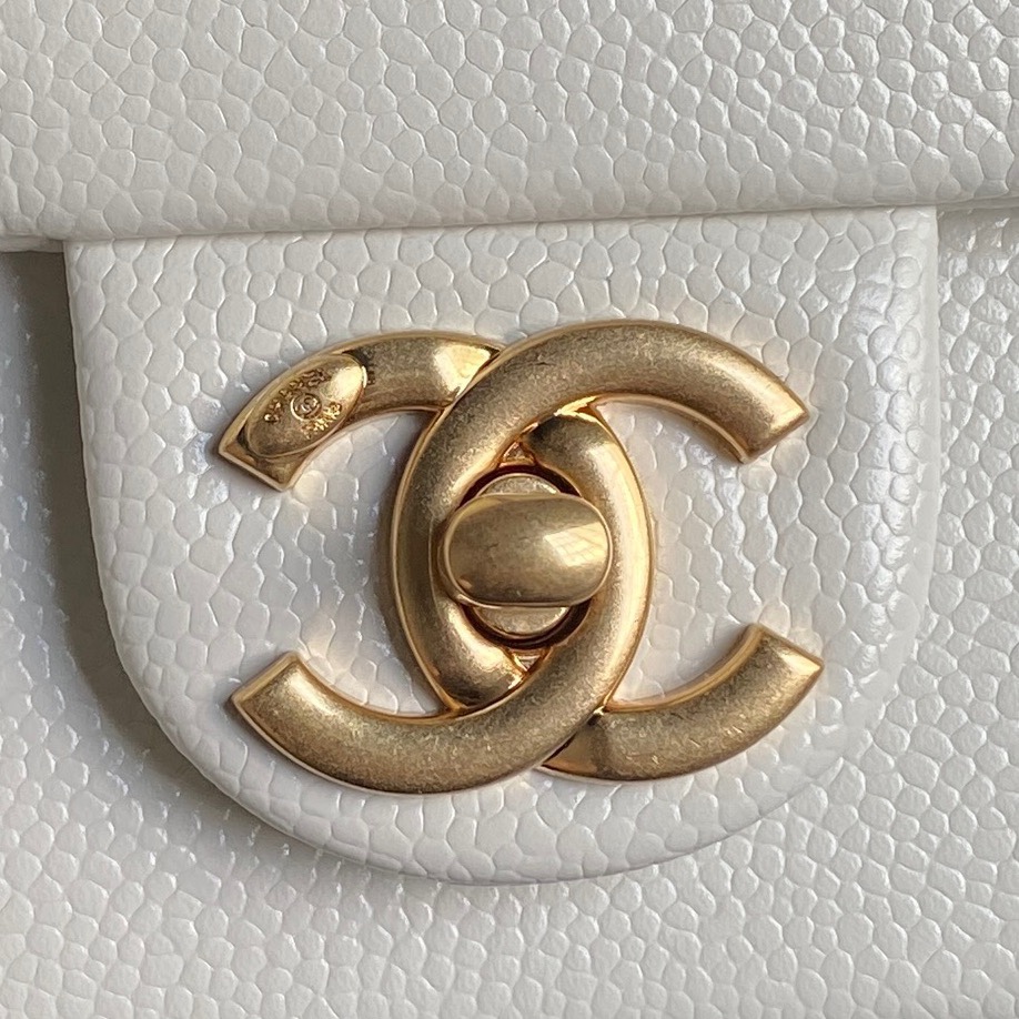 Chanel  AS5182 Maxi Clutch Bag Grained Shiny Calfskin Gold-Tone Metal White