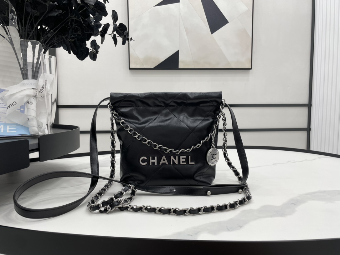 Chanel 22 Hanbag Black Calfskin With Silver-Tone Metal Mini Size 18cm