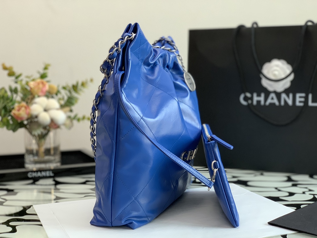 Chanel 22 Hanbag Blue Calfskin With Silver-Tone Metal Medium 35cm