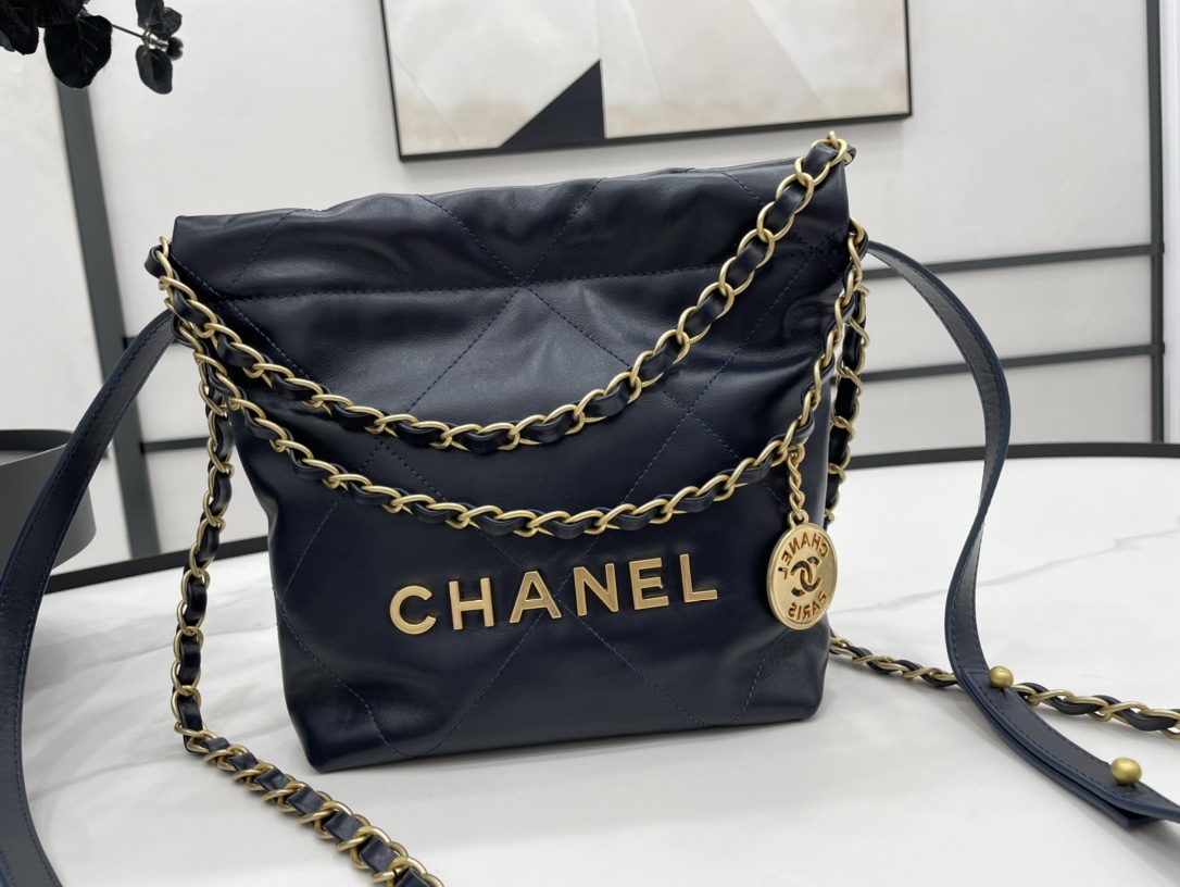 Chanel 22 Hanbag Dark Blue Calfskin With Gold-Tone Metal Mini Size 18cm