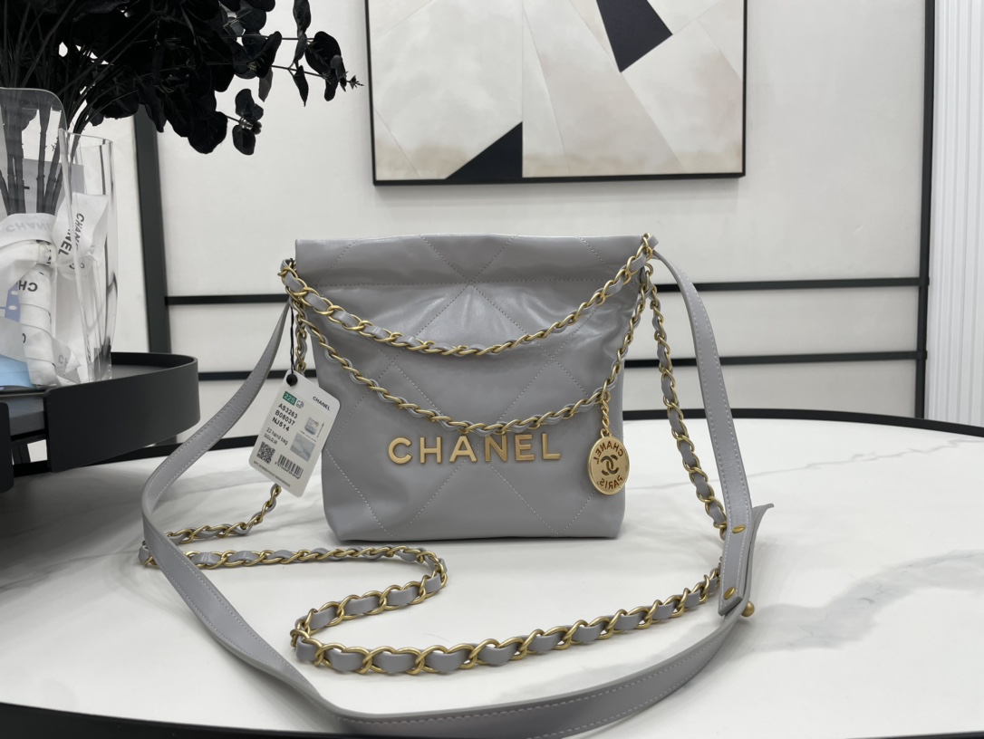 Chanel 22 Hanbag Gray Calfskin With Gold-Tone Metal Mini Size 18cm