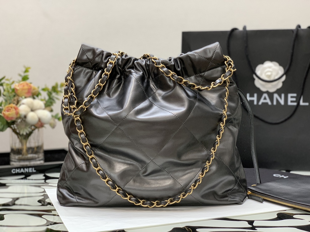 Chanel 22 Hanbag Gray Calfskin With Gold-Tone Metal Small Size 30cm