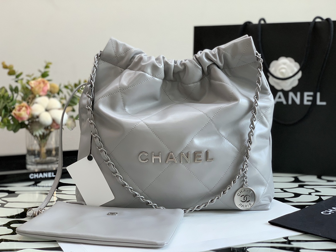 Chanel 22 Hanbag Gray Calfskin With Silver-Tone Metal Medium 35cm