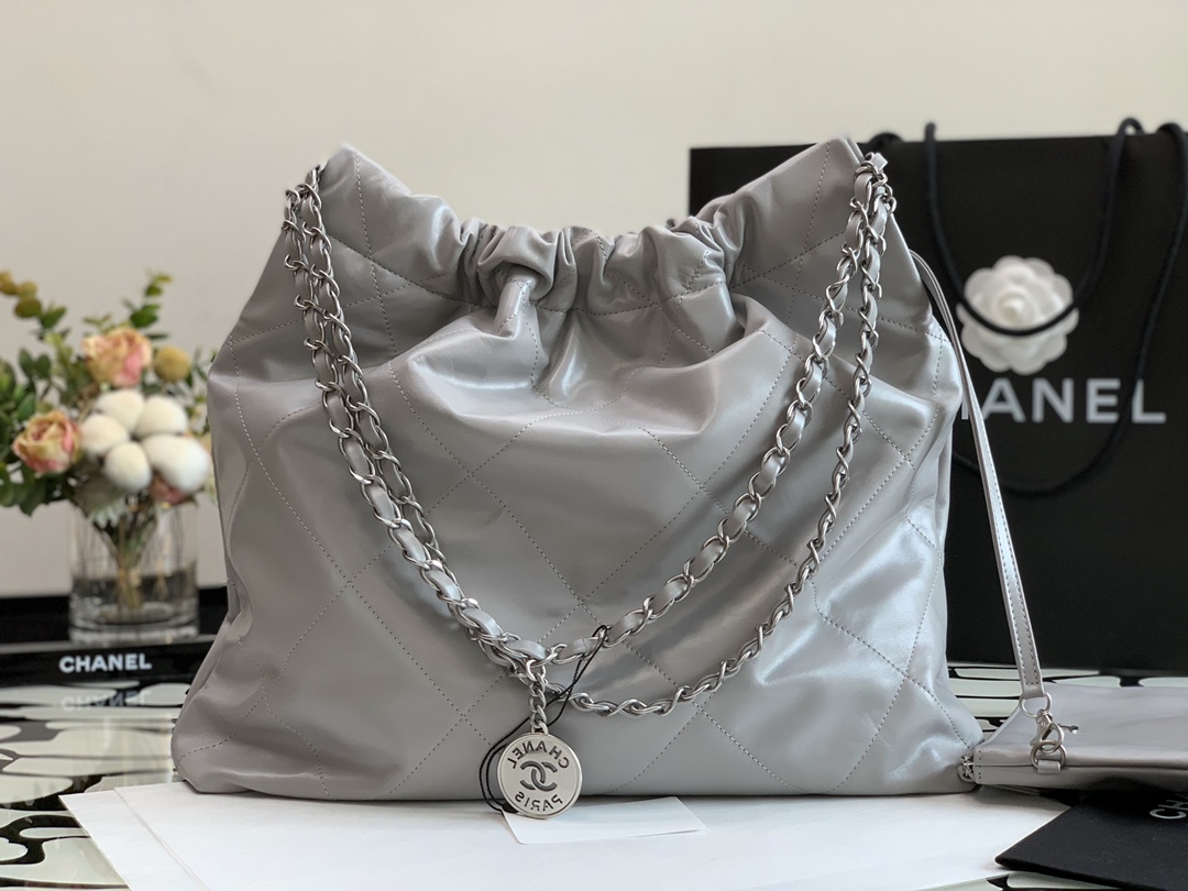 Chanel 22 Hanbag Gray Calfskin With Silver-Tone Metal Small Size 30cm