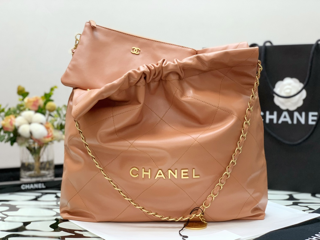 Chanel 22 Hanbag Khaki Calfskin With Gold-Tone Metal Medium 35cm