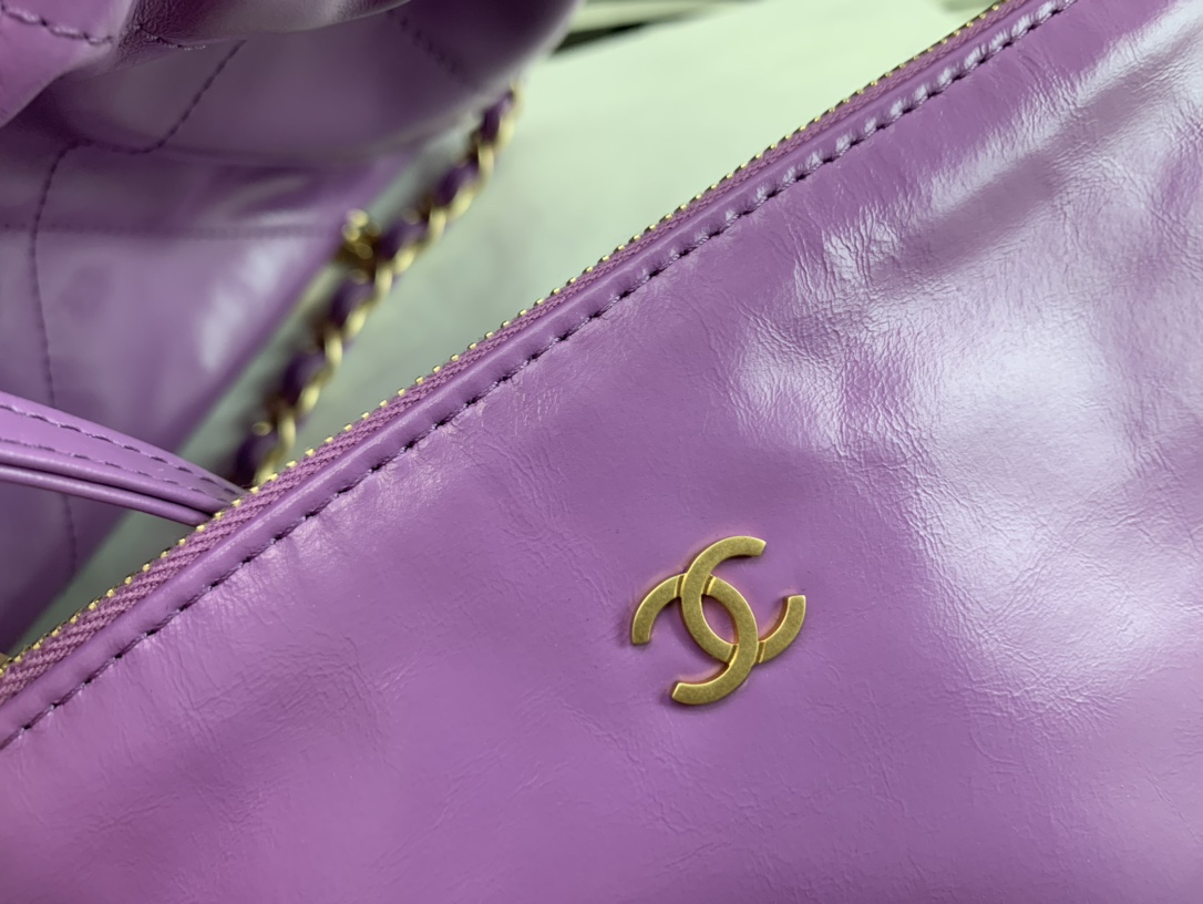 Chanel 22 Hanbag Purple Calfskin With Gold-Tone Metal  Small Size 30cm