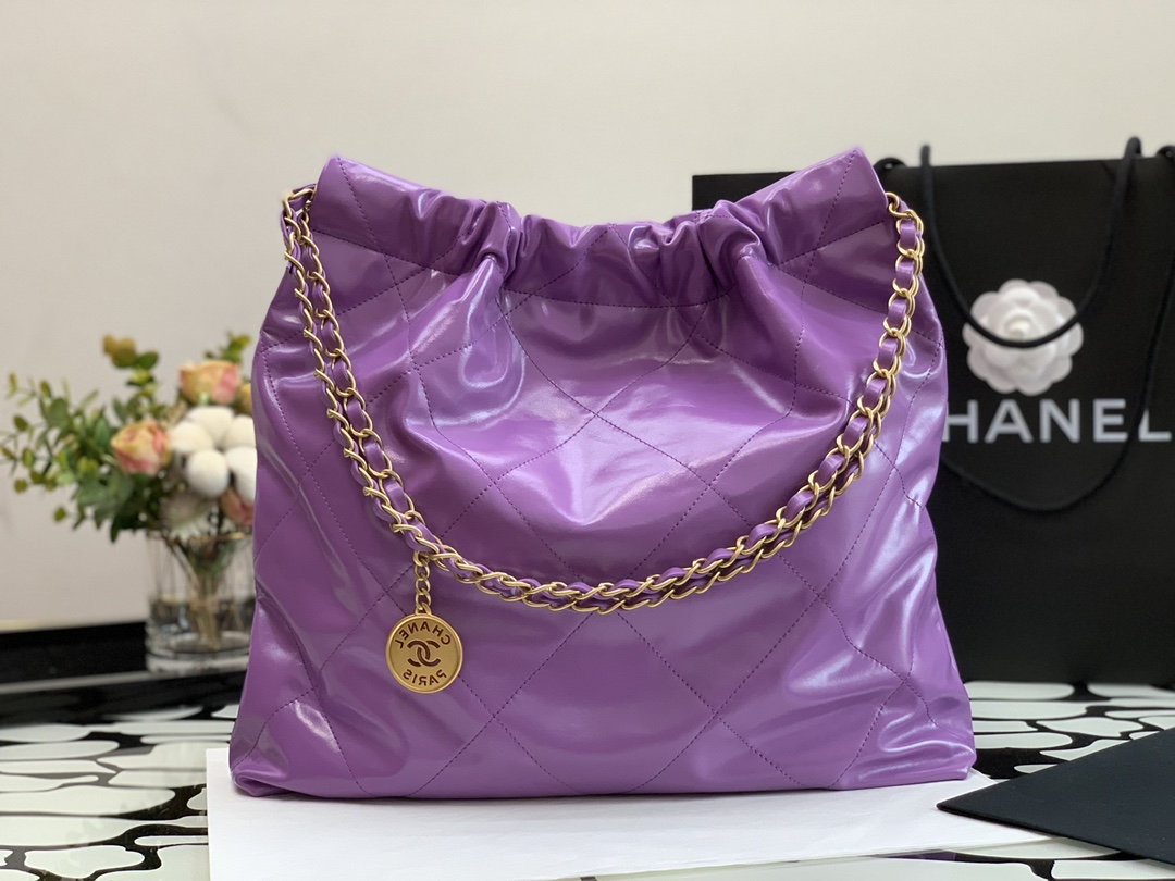 Chanel 22 Hanbag Purple Calfskin With Gold-Tone Metal  Small Size 30cm