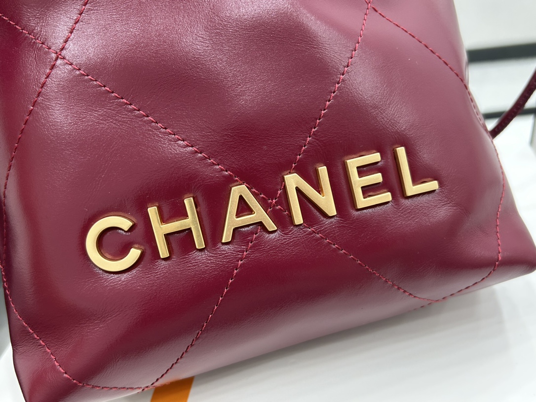 Chanel 22 Mini Handbag Shiny Calfskin Gold-Tone Metal Dark Red