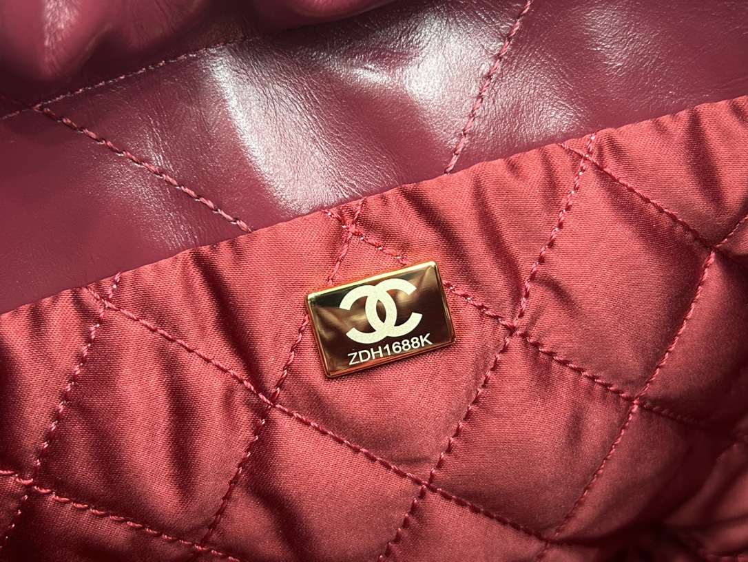 Chanel 22 Mini Handbag Shiny Calfskin Gold-Tone Metal Dark Red