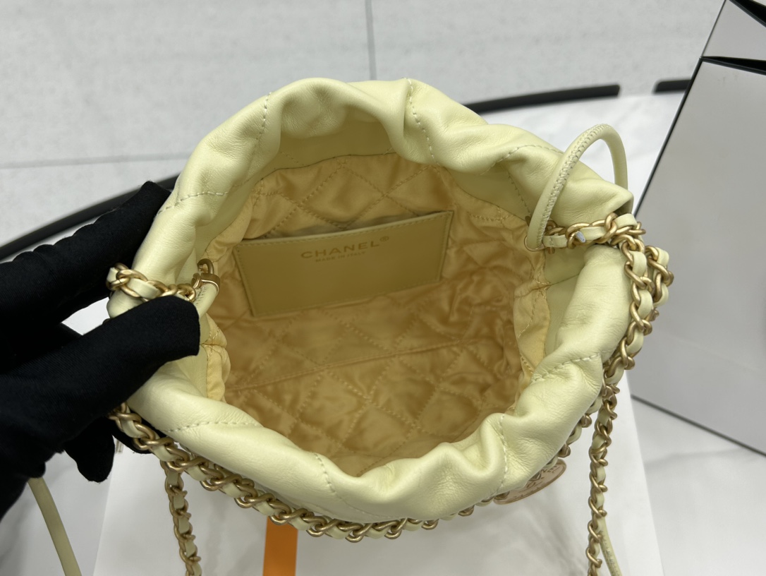 Chanel 22 Mini Handbag Shiny Calfskin Gold-Tone Metal Light Yellow