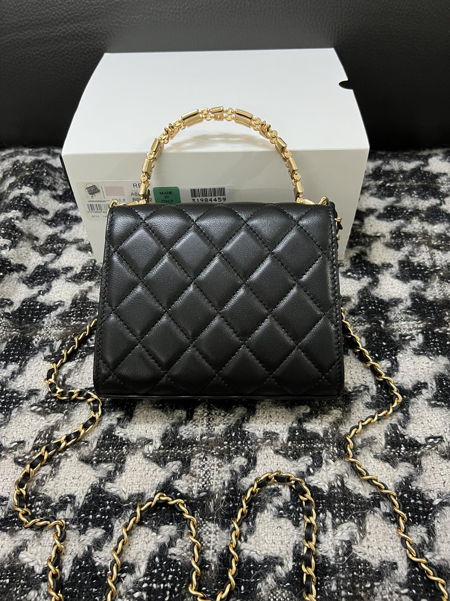 Chanel 22B Enamel Top Handle Handbag Black