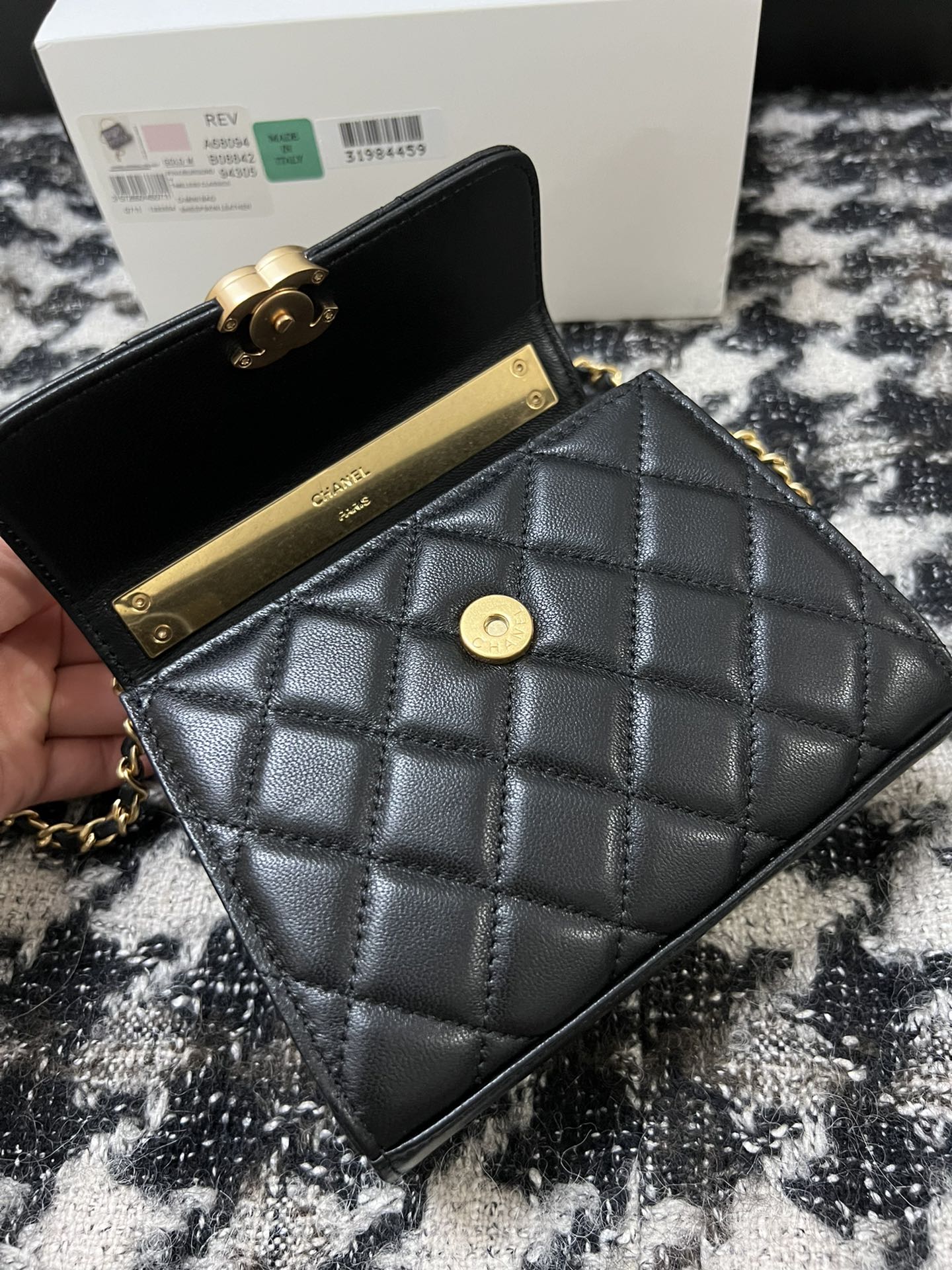 Chanel 22B Enamel Top Handle Handbag Black