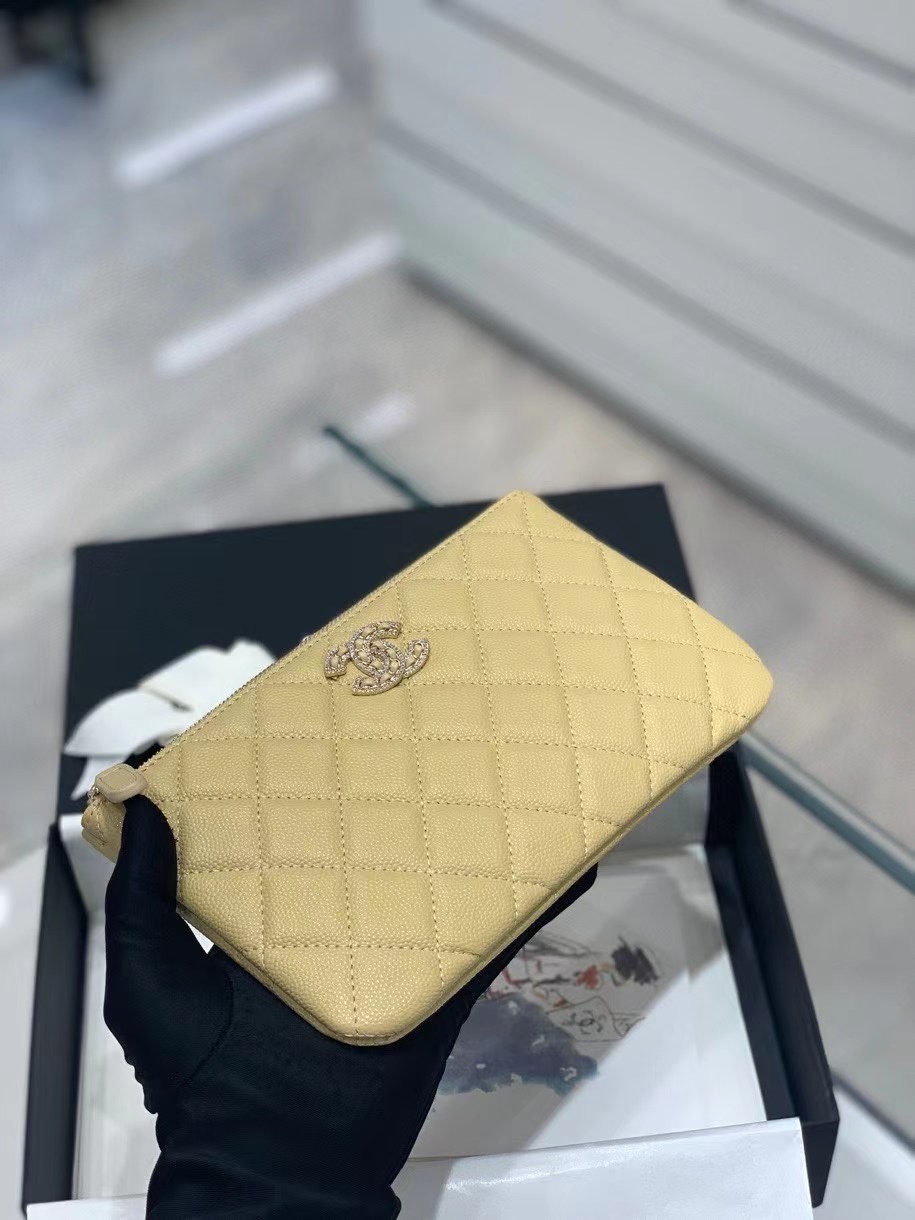 Chanel 22S Clutch Caviar Yellow Leather with Diamonds