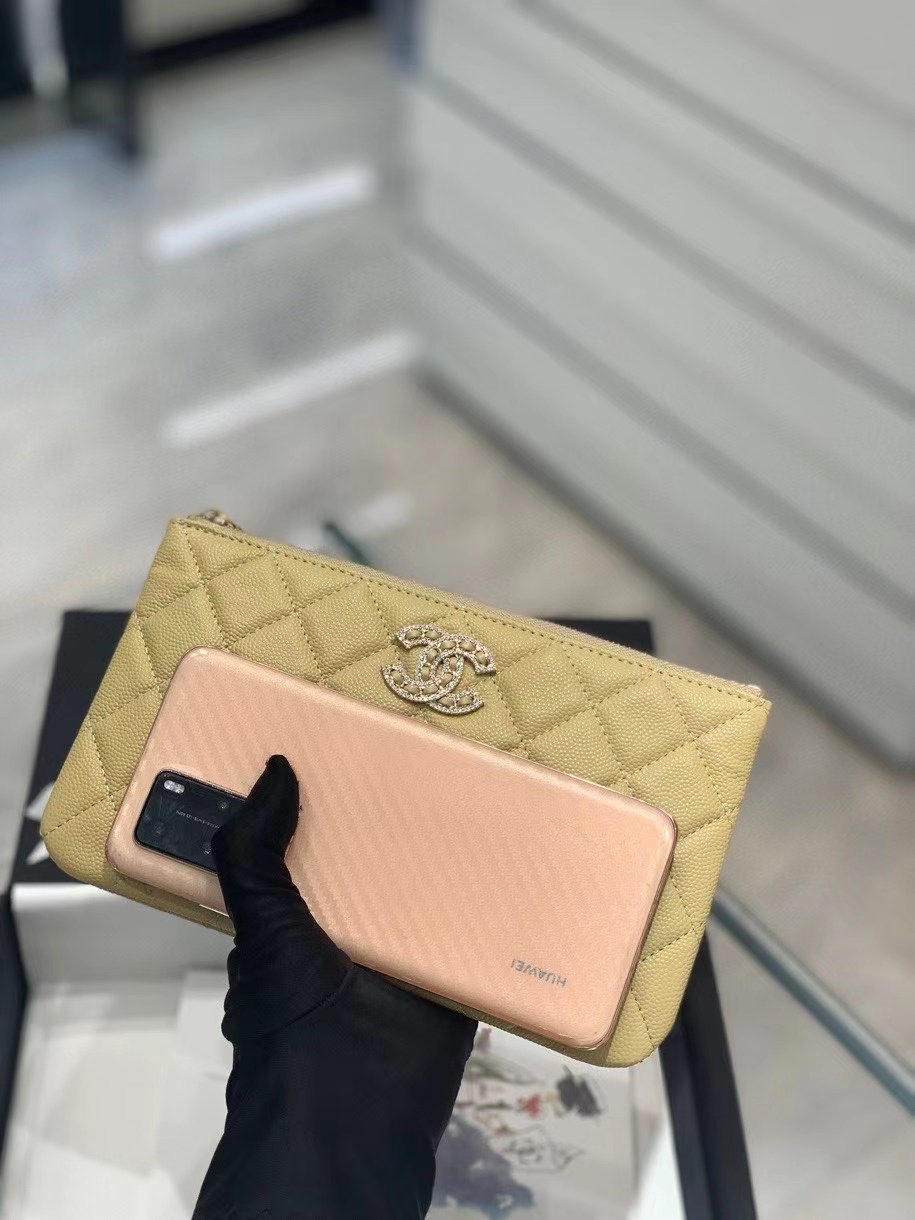 Chanel 22S Clutch Caviar Yellow Leather with Diamonds