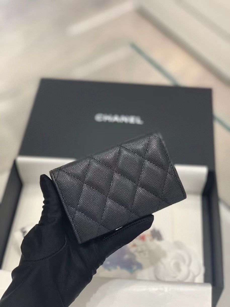 Chanel 22S Wallet Caviar Black Leather with Diamonds