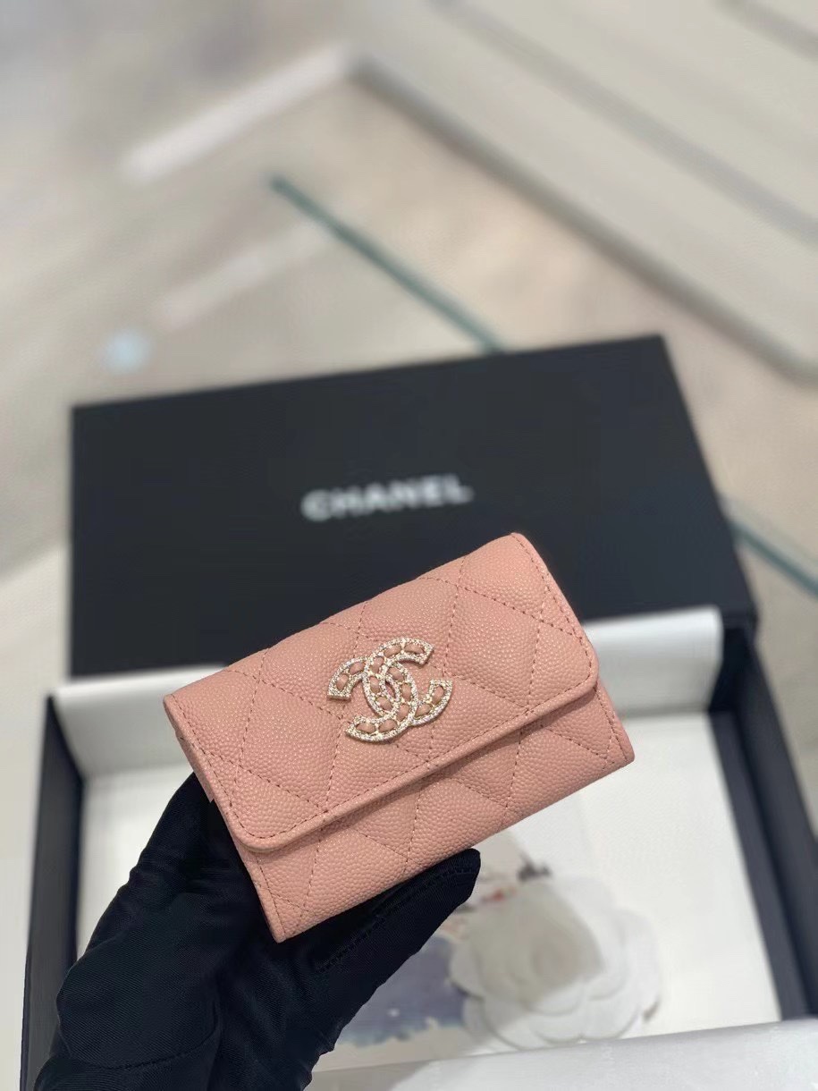 Chanel 22S Wallet Caviar Pink Leather with Diamonds