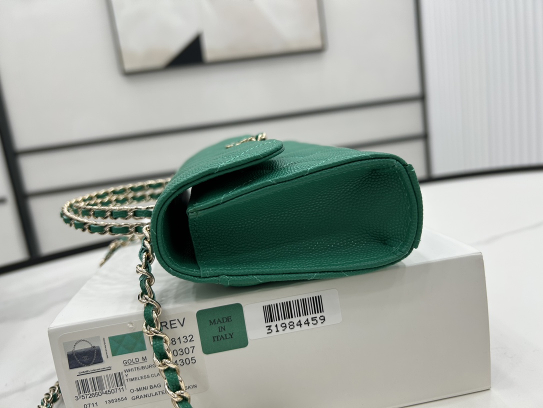 Chanel 23P AP3238 Mini Clutch With Chain Grained Shiny Calfskin  Gold-Tone Metal Green