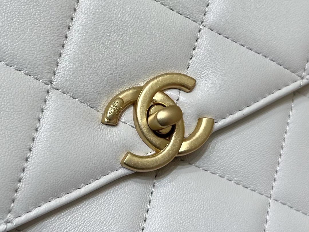 Chanel 23P Ado Backpack Lambskin White GHW