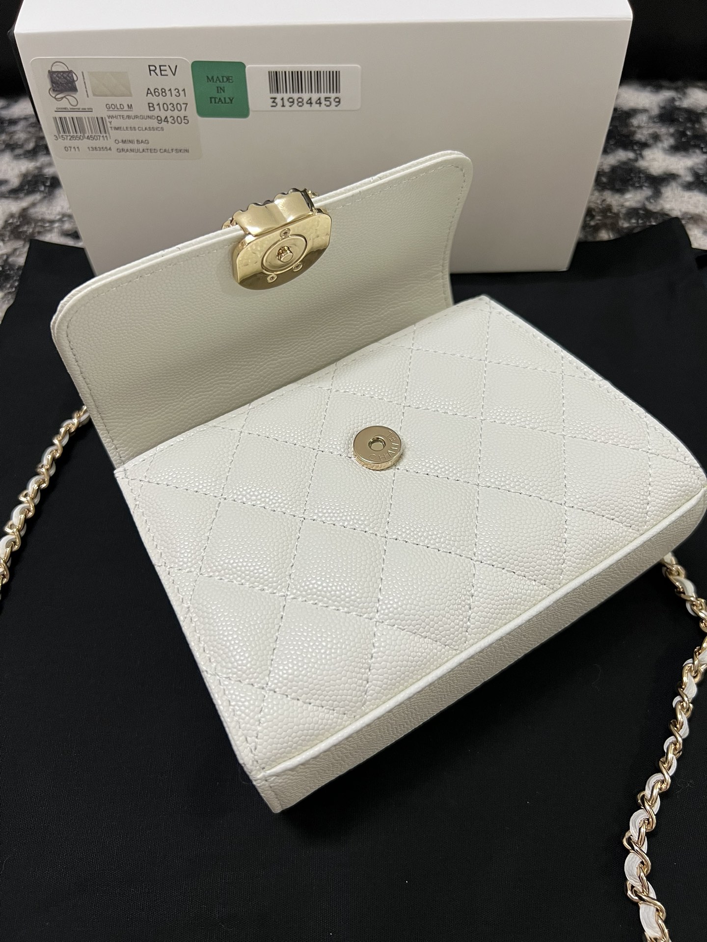 Chanel 23P Small Kelly Top Handle Handbag White