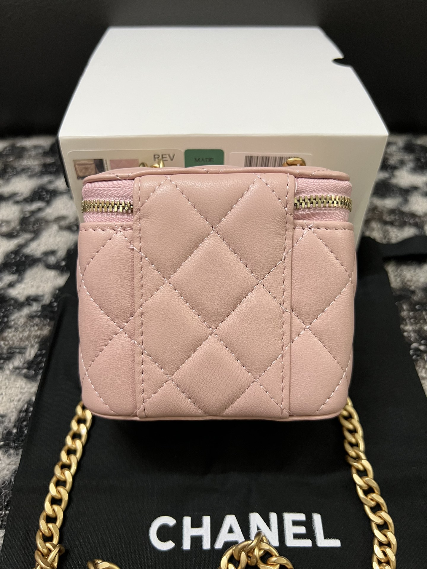 Chanel 23S Mini Box Bag with Adjustable Camellia Chain PInk