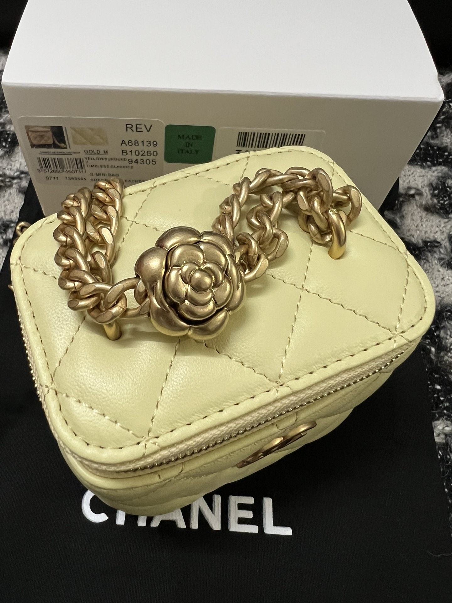 Chanel 23S Mini Box Bag with Adjustable Camellia Chain Yellow