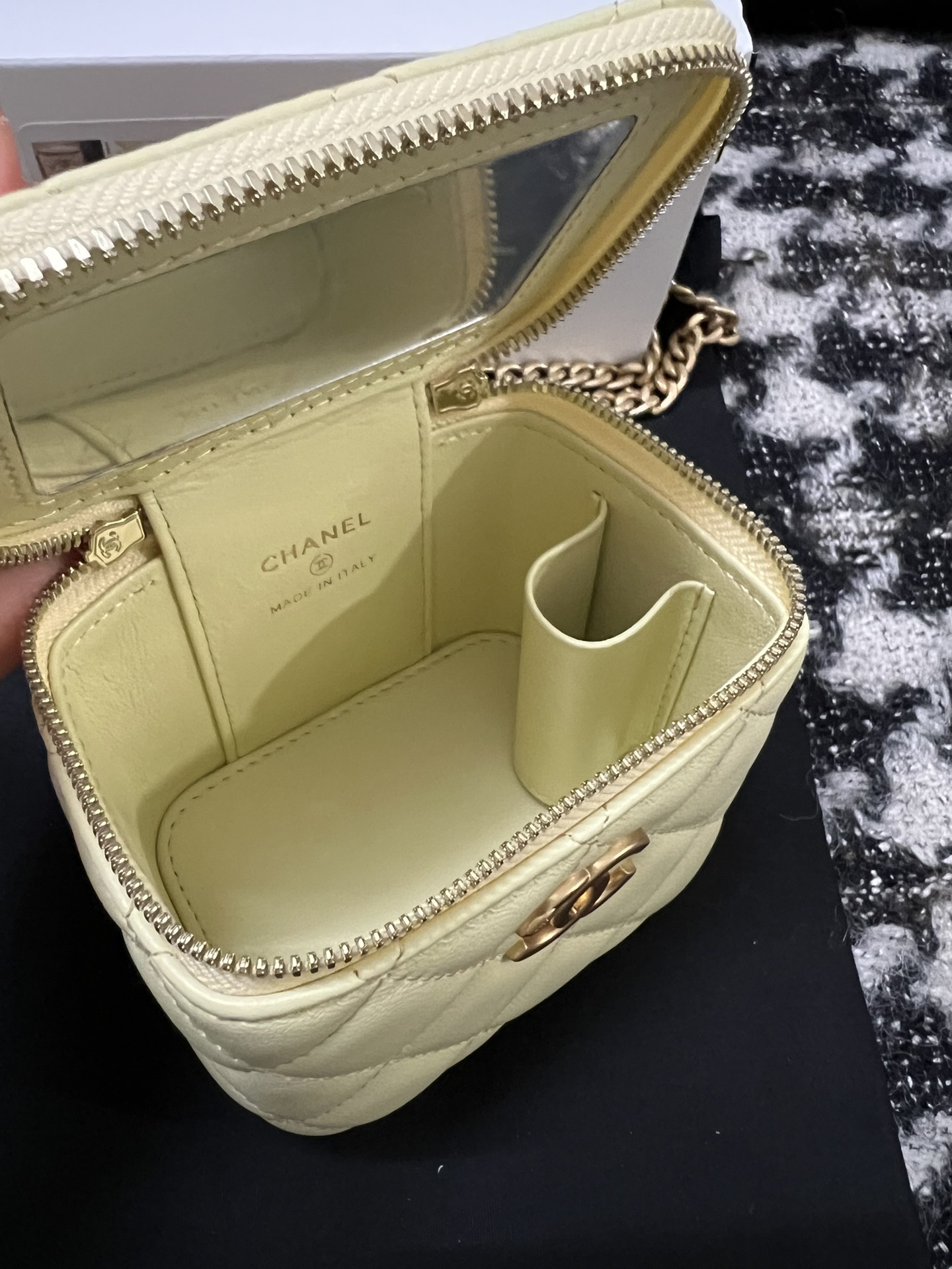 Chanel 23S Mini Box Bag with Adjustable Camellia Chain Yellow