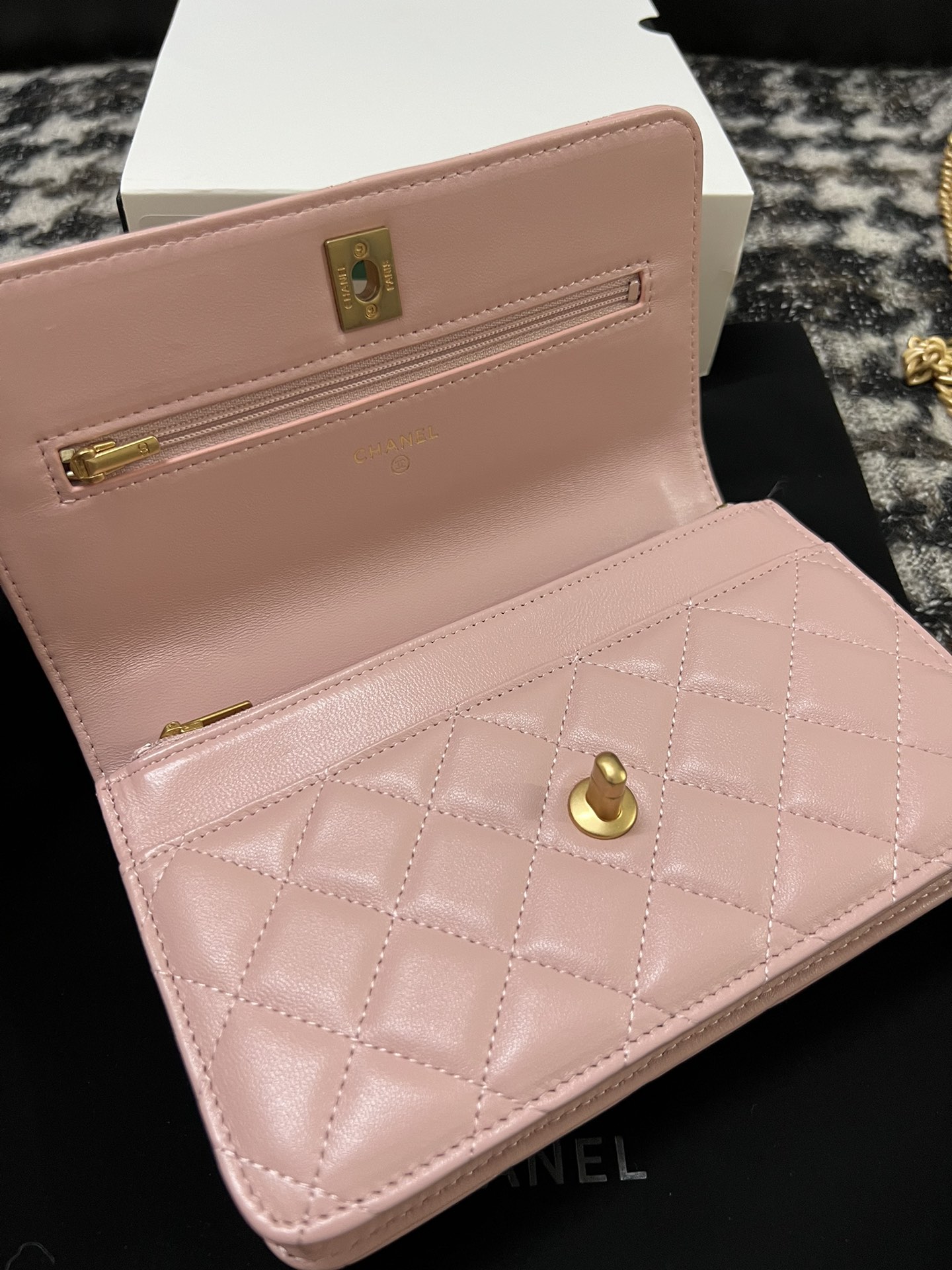 Chanel 23S Woc Wallet On Chain Pink With Adjustable Camellia Buckle