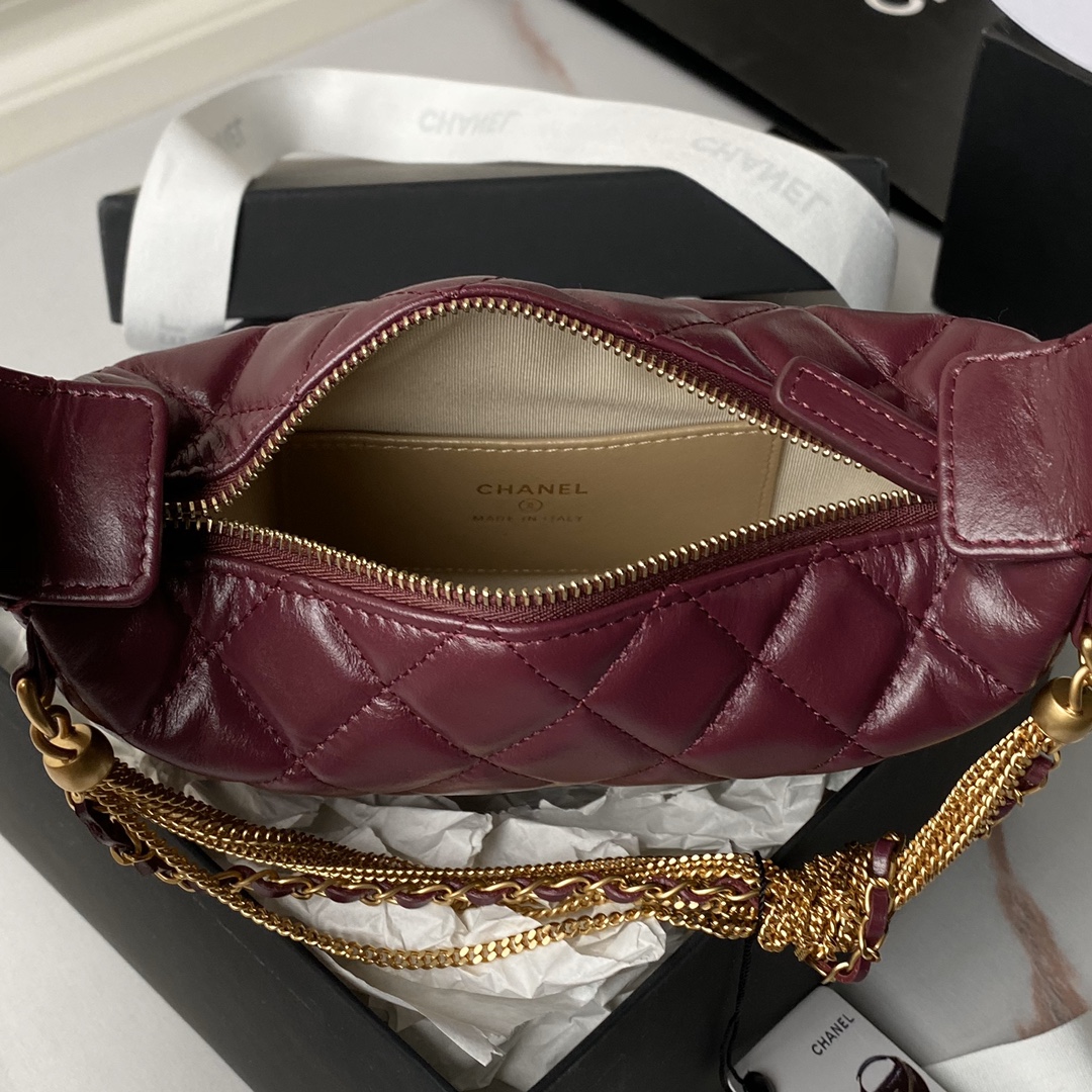 Chanel 24A AP4058 Pouch Shiny Crumpled Calfskin & Gold-tone Metal Dark Burgundy 