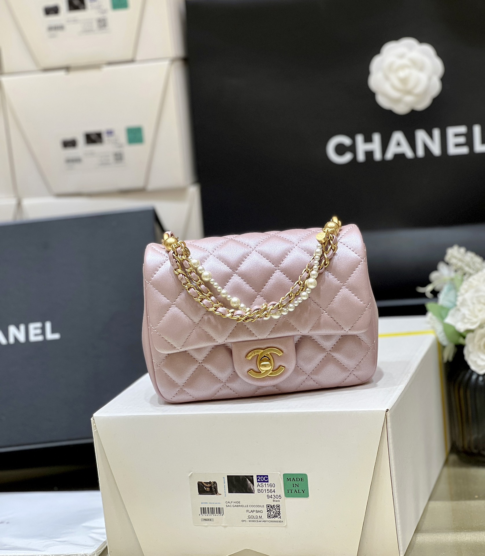 Chanel 24P AS4384 Pink Lambskin