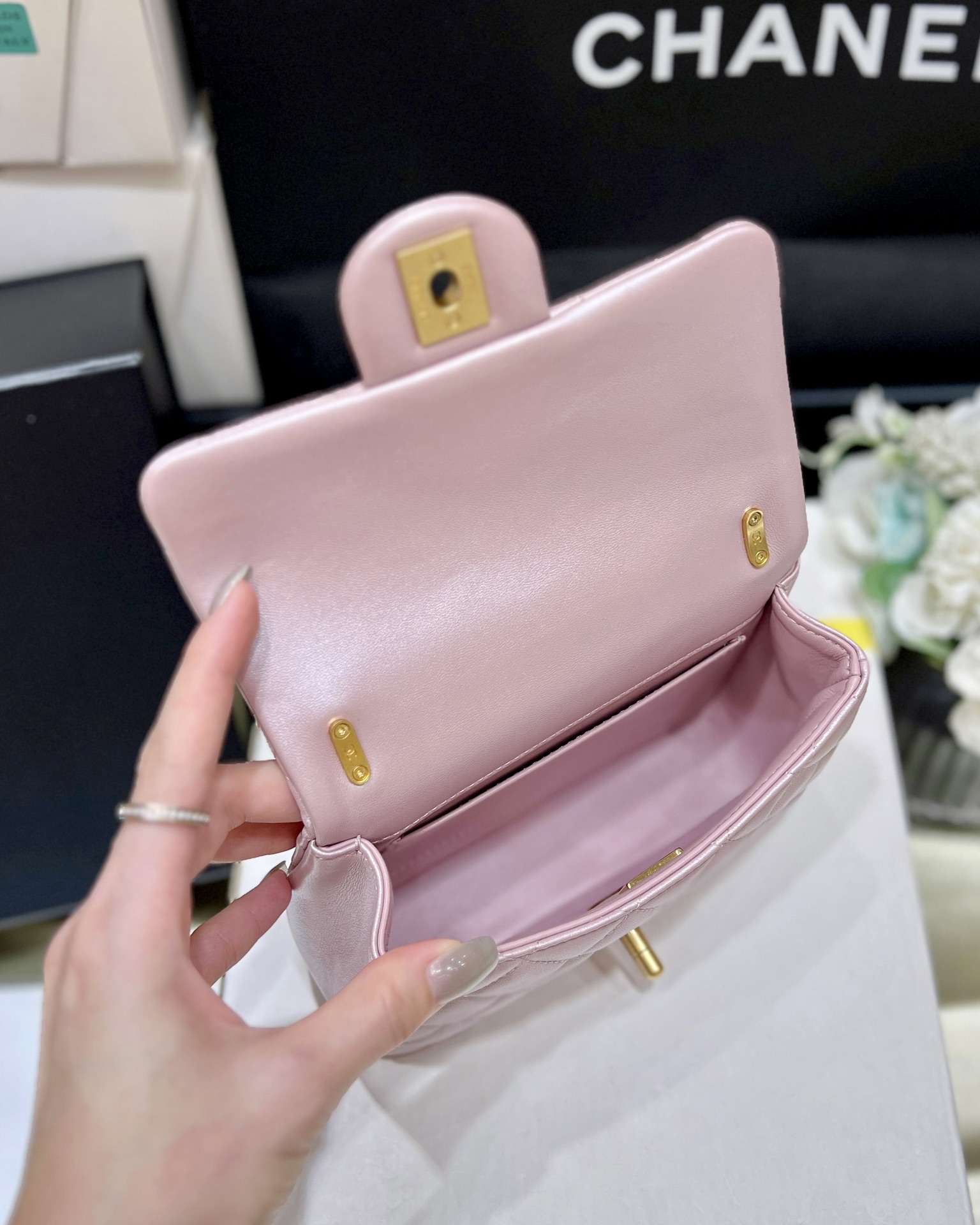 Chanel 24P AS4384 Pink Lambskin