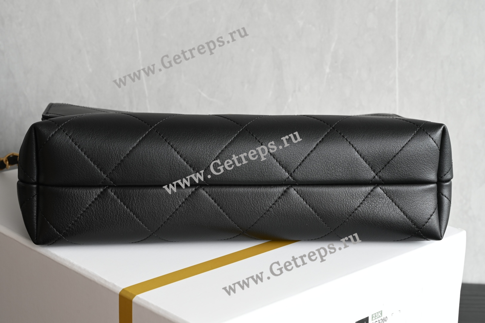 Chanel 25 Messenger Bag Black-1