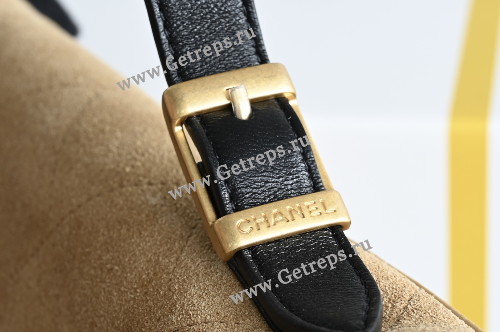 Chanel 25 Messenger Bag Black-2