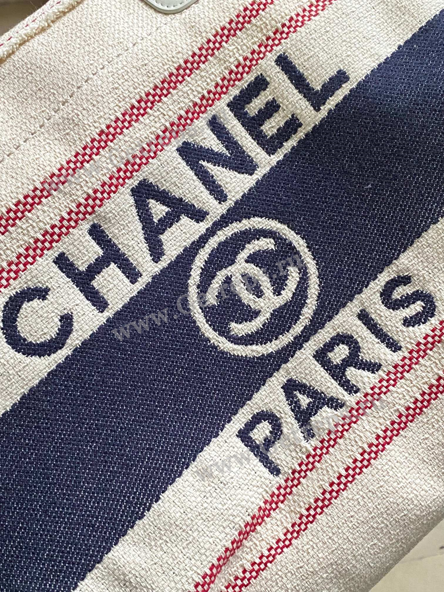 Chanel 25c Beach Bag