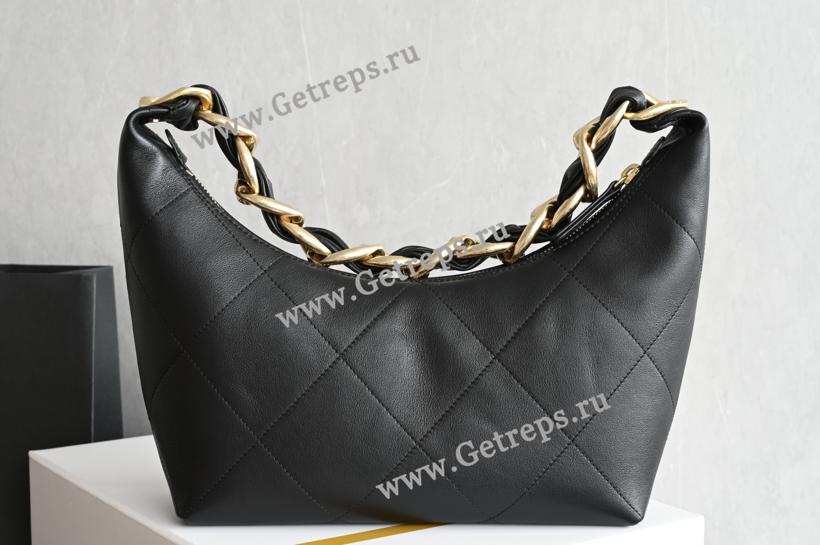 Chanel 5837 Hobo Bag Black
