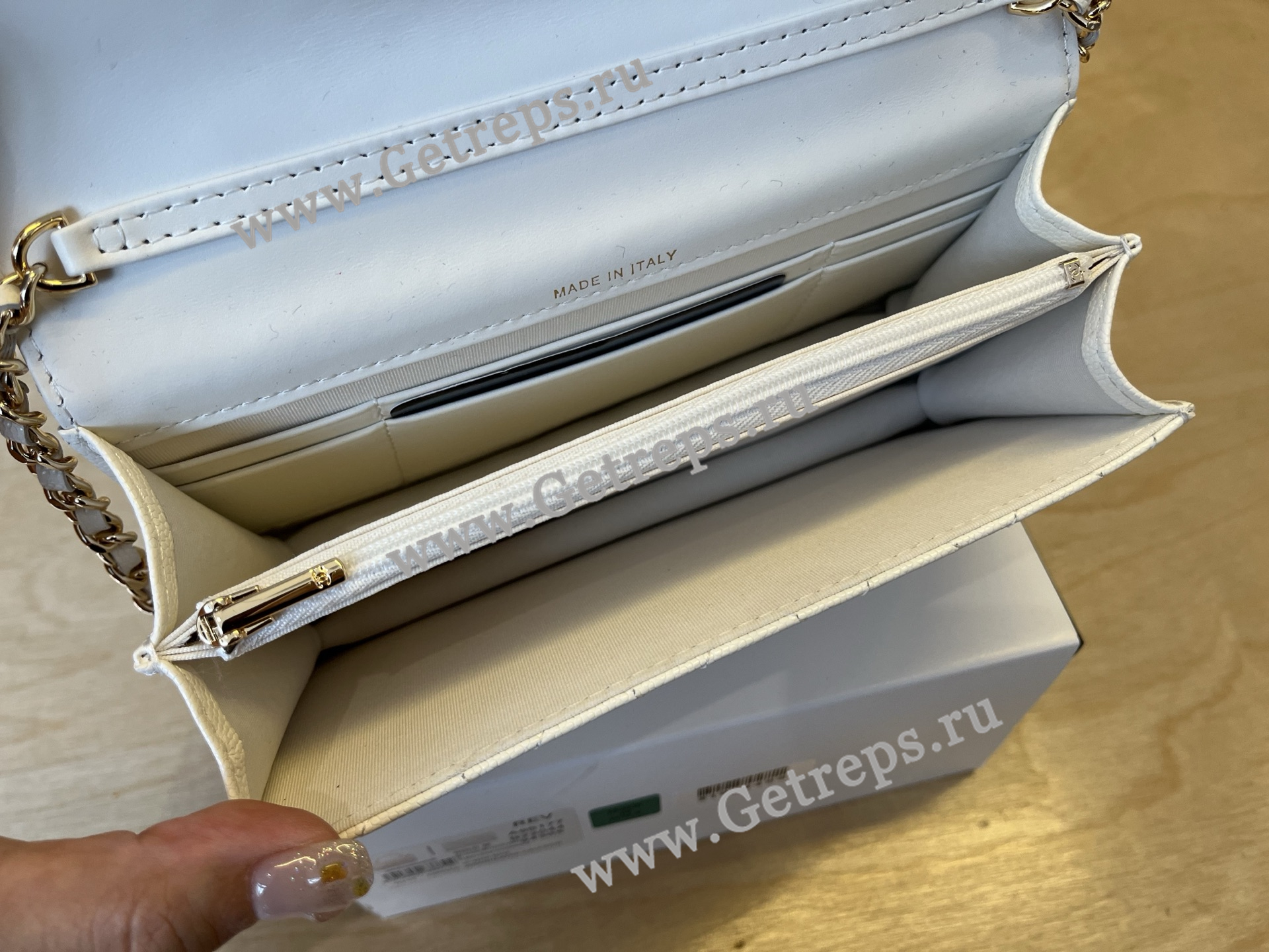 Chanel A96177 Handle WOC Wallet On Chain Gold Hardware White Quilted Grained Calfskin