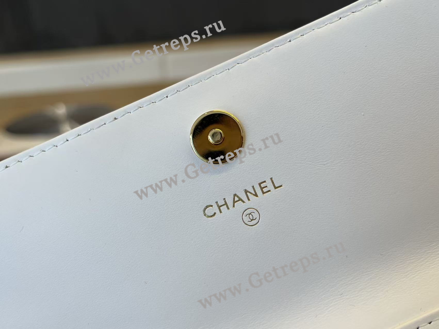 Chanel A96177 Handle WOC Wallet On Chain Gold Hardware White Quilted Grained Calfskin