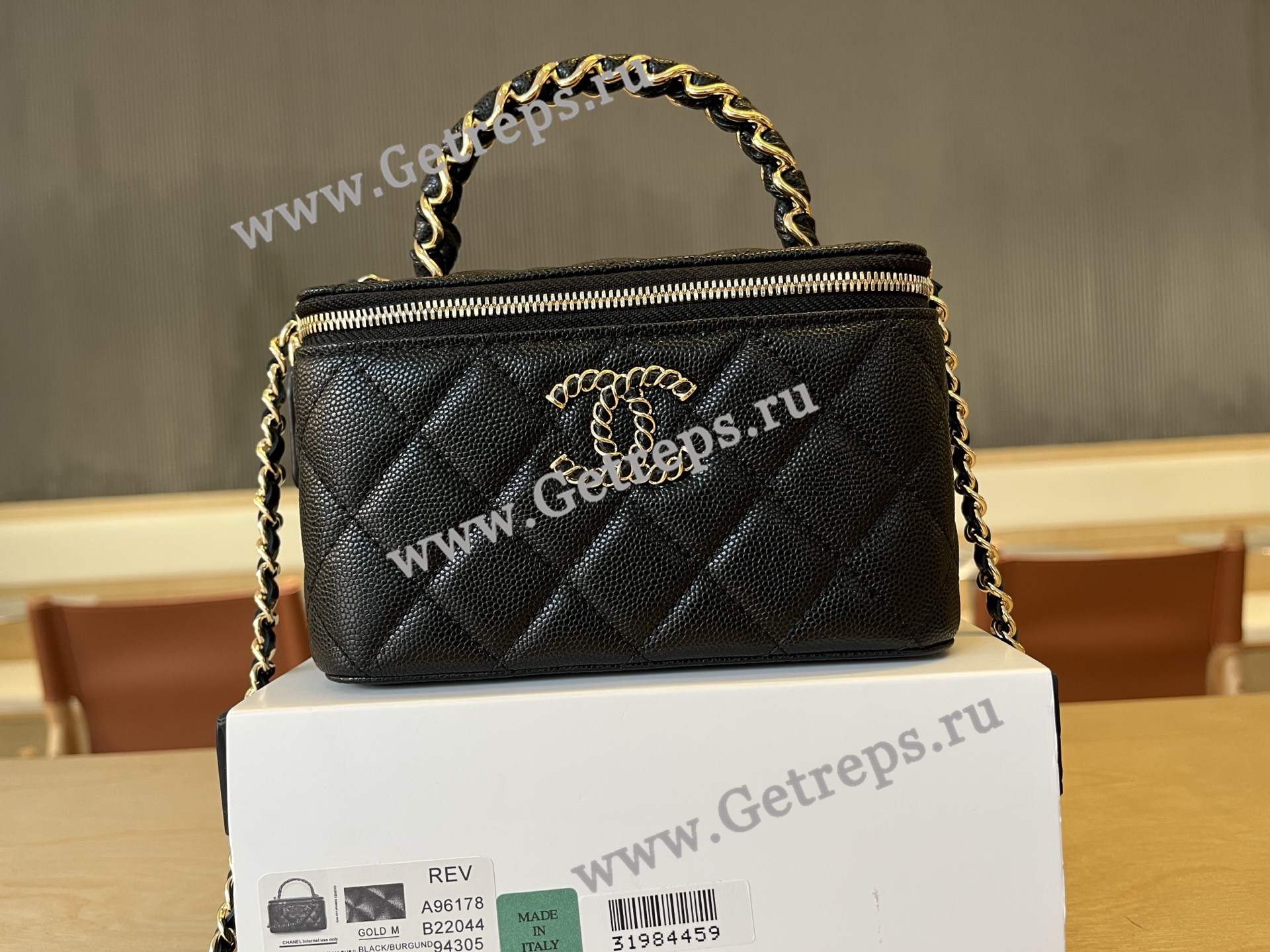 Chanel A96178 Vanity Case Caviar Black