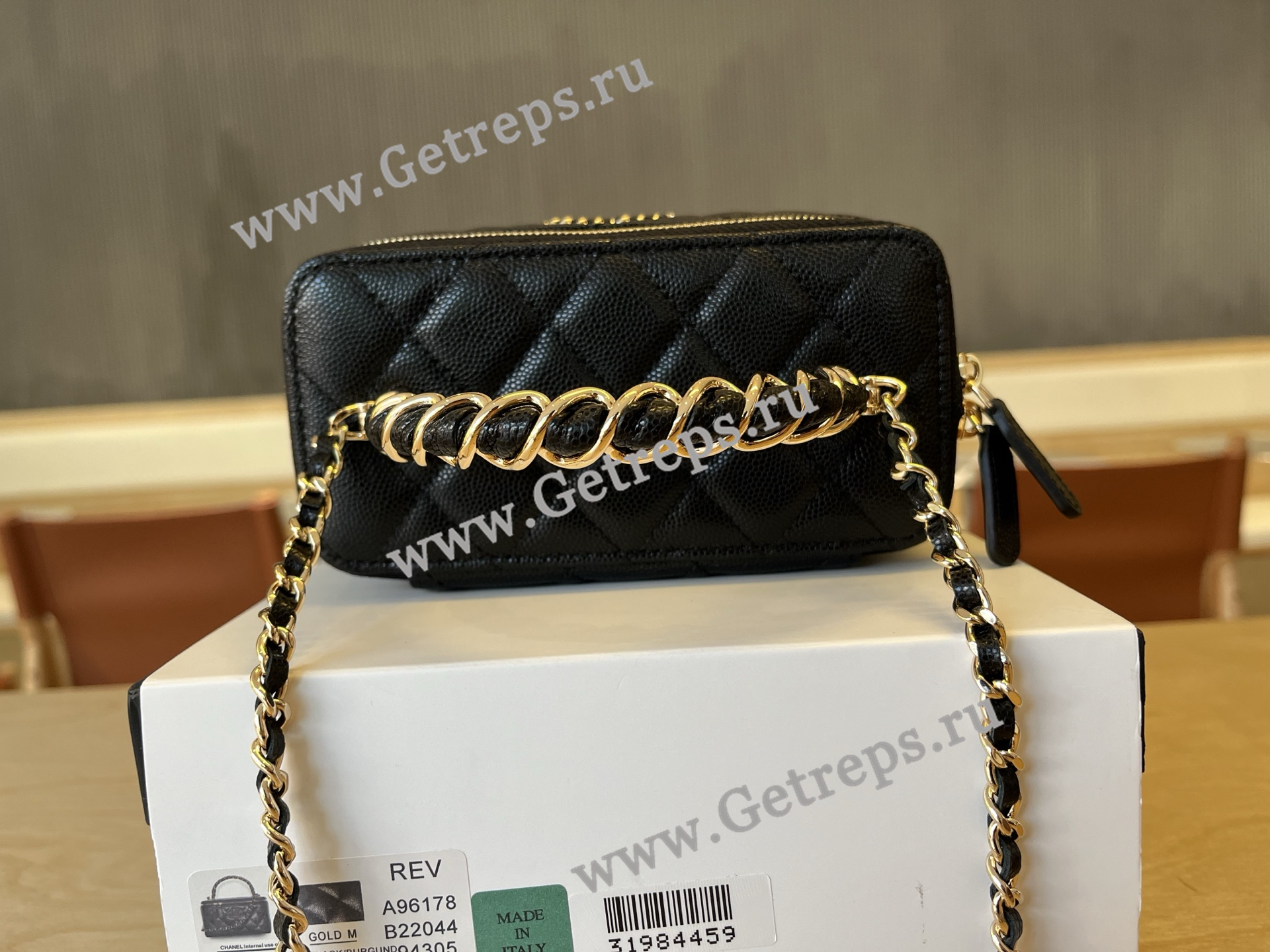 Chanel A96178 Vanity Case Caviar Black