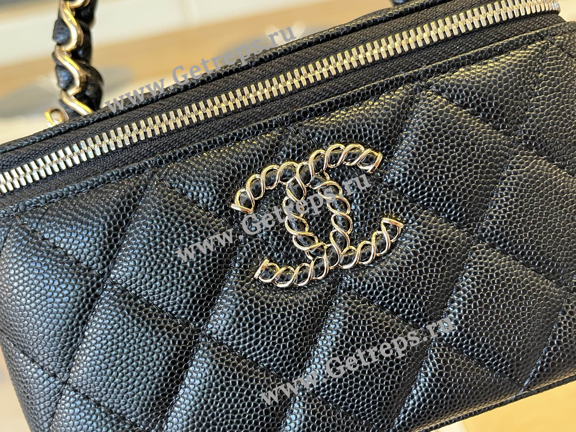 Chanel A96178 Vanity Case Caviar Black