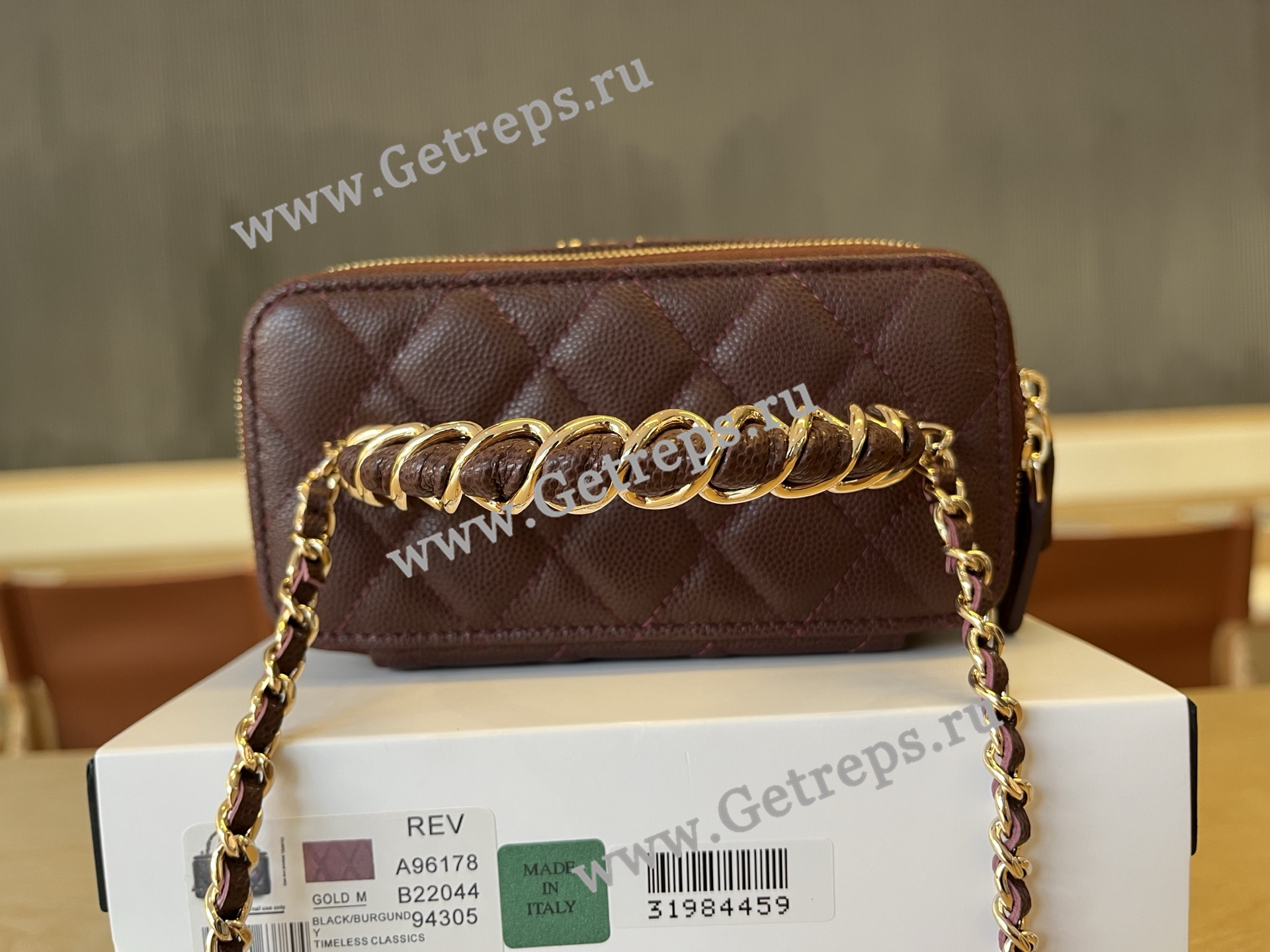 Chanel A96178 Vanity Case Caviar Dark Red