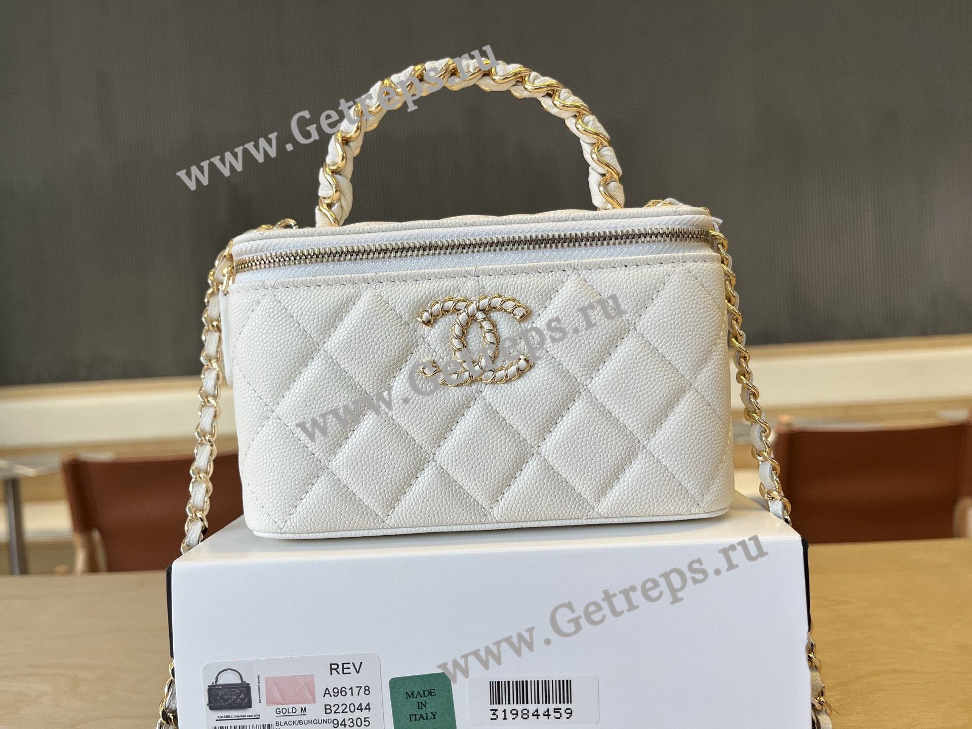 Chanel A96178 Vanity Case Caviar White