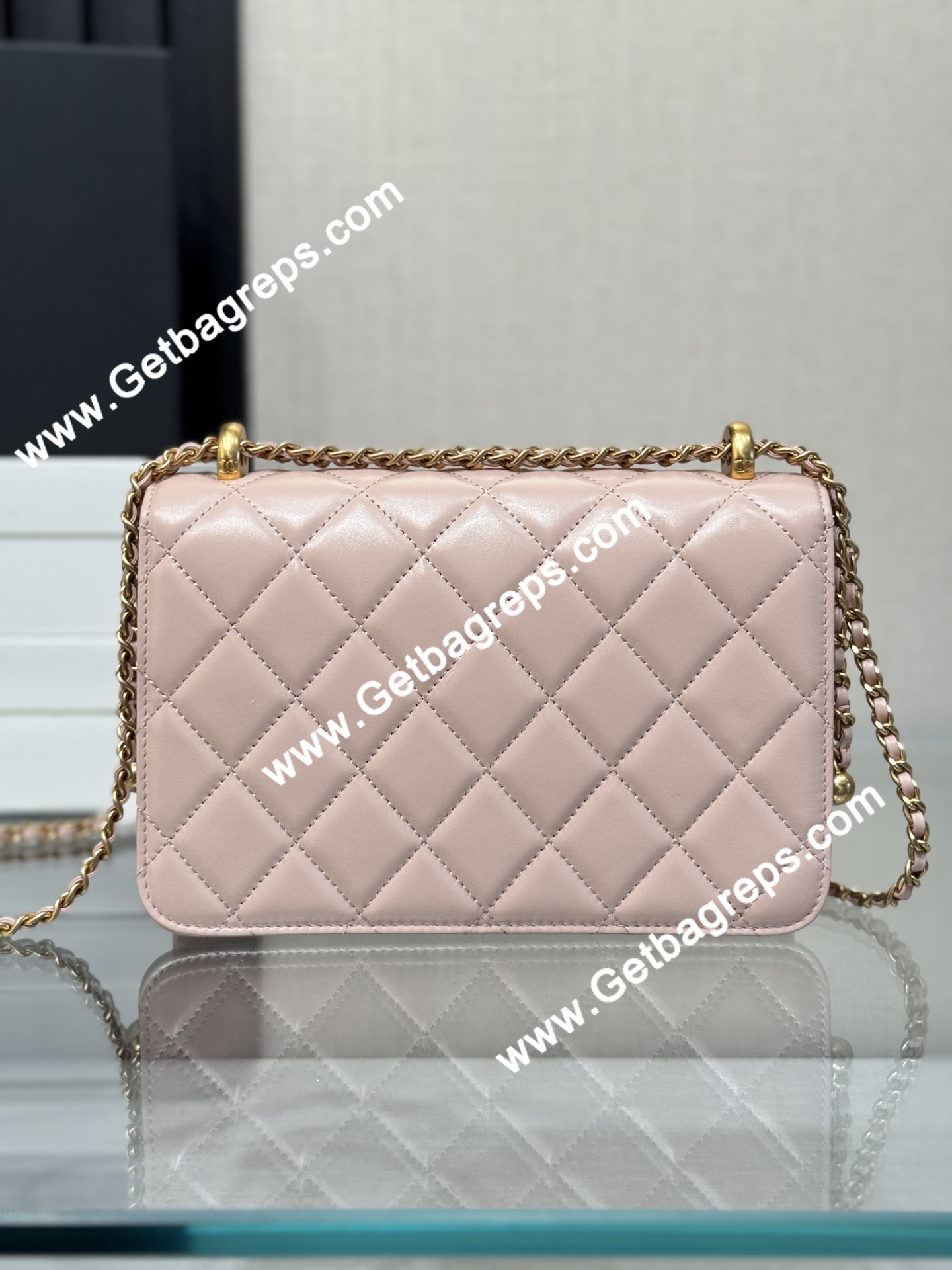 Chanel AP2649 Wallet on Chain Pink