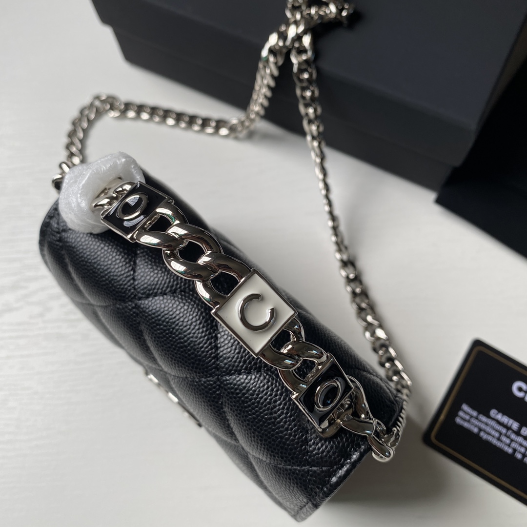 Chanel AP2758 Clutch with Chain Caviar Calfskin & Silver Black