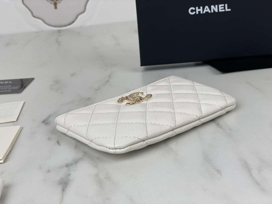 Chanel AP3049 Wallet With Brooch Logo 