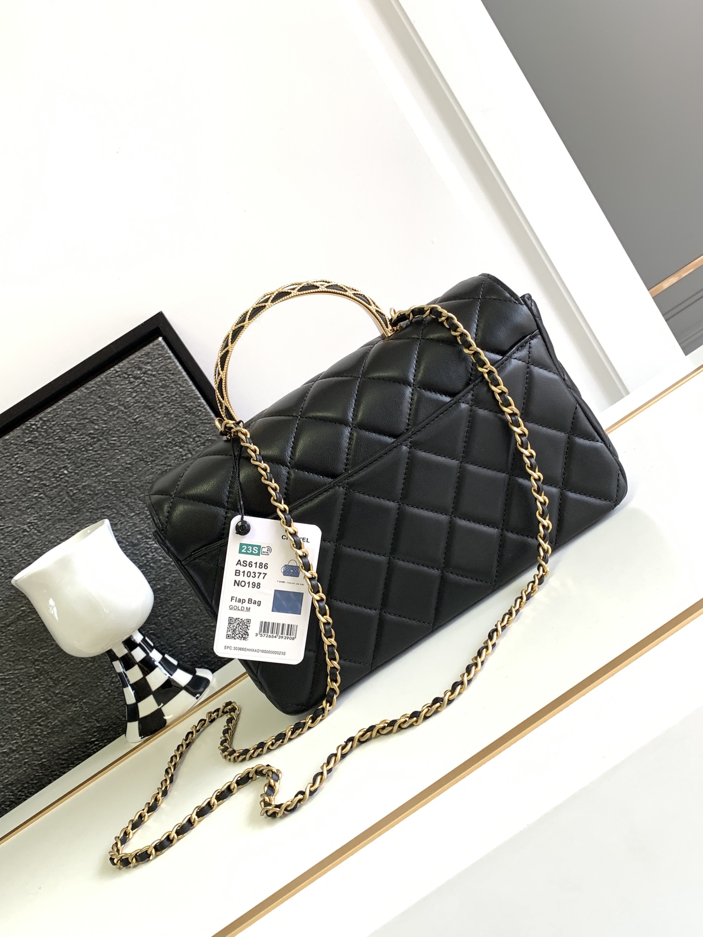 Chanel AP3385 23B Flap Phone Holder With Chain Lambskin Green 22cm